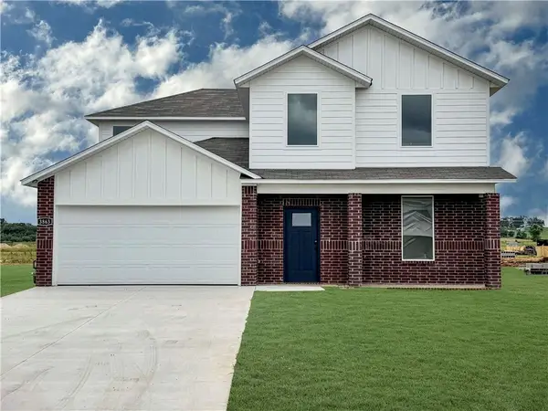 3927 Crescent Springs Avenue, Springdale, AR 72764