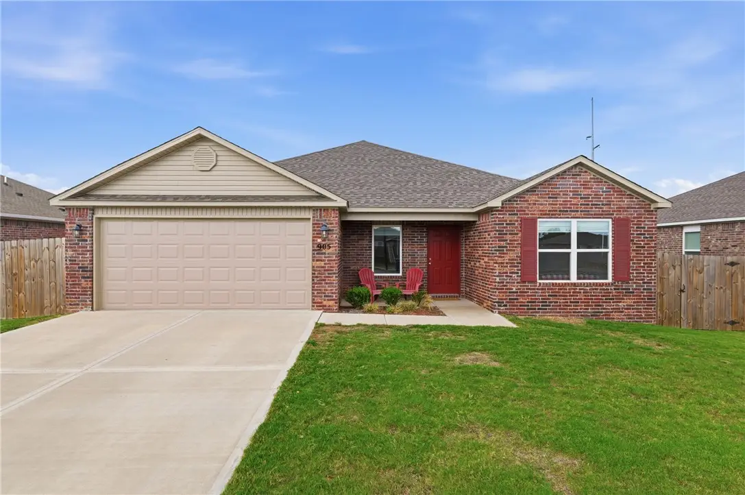 905 W Aiden Drive, Siloam Springs, AR 72761 - #1