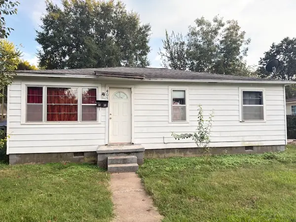401 Locust Street, Dardanelle, AR 72834