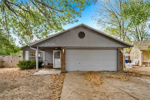 3410 W Chestnut Street, Rogers, AR 72756