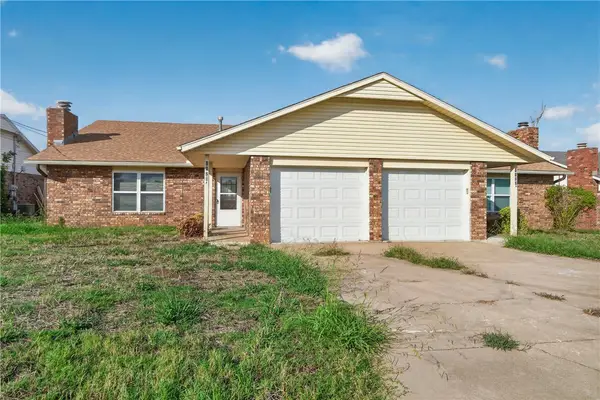 1123 W Persimmon Street #A & B, Rogers, AR 72756