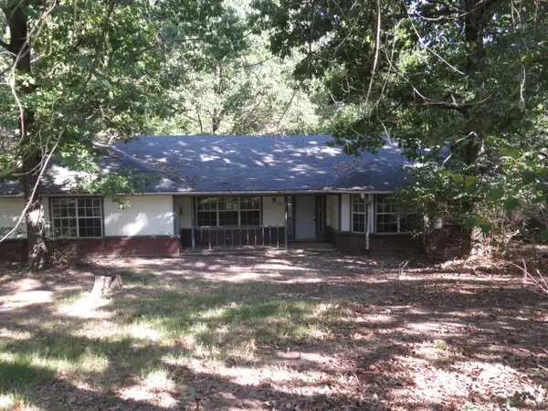 1496 N Jeanfay Lane, Fayetteville, AR 72704