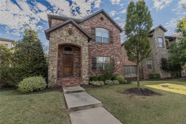 562 N Salem Road, Fayetteville, AR 72704
