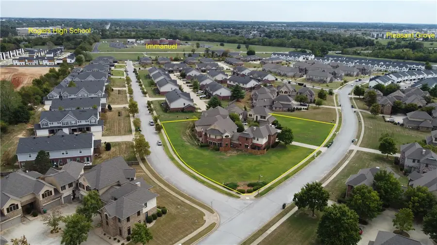 2617-2631 S Everest Avenue, Rogers, AR 72758 - #3