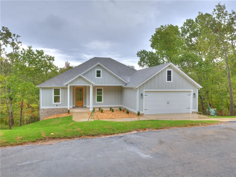 84 Cromarty Drive, Bella Vista, AR 72715 - #2
