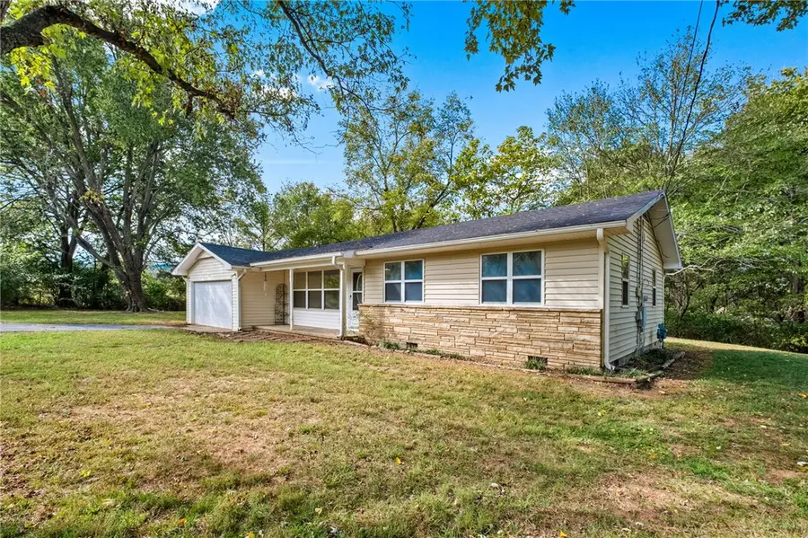 1735 S Hunt Lane, Fayetteville, AR 72701 - #2