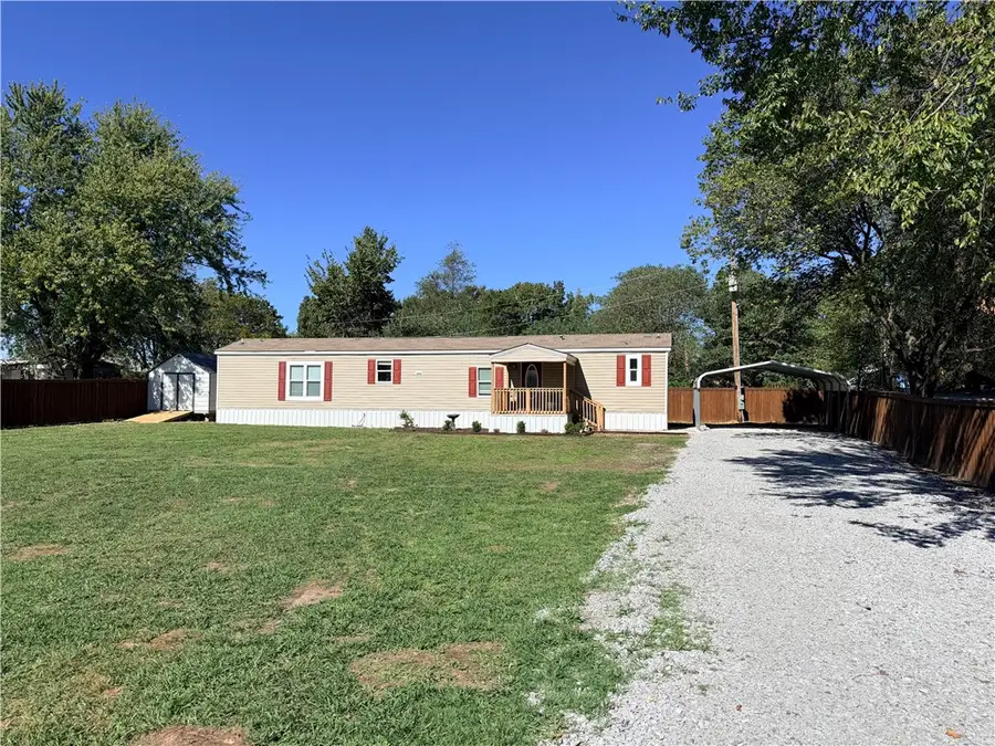 165 E Kirby Street, Colcord, OK 74338 - #2