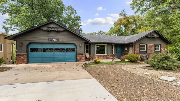 13 Halifax Lane, Bella Vista, AR 72714