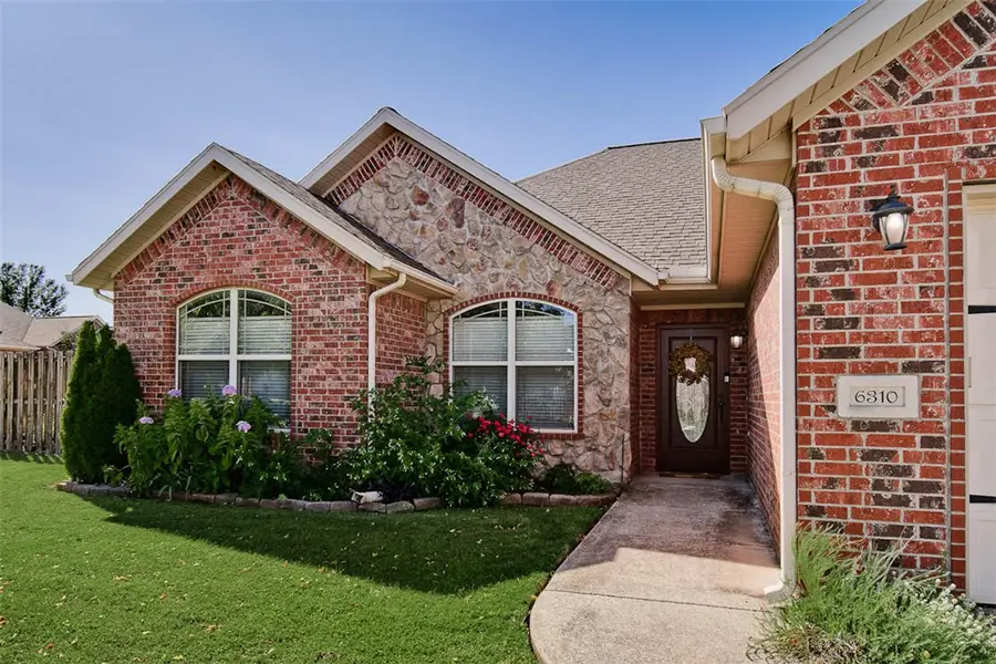 6310 S 37th Street, Rogers, AR 72758 - #2