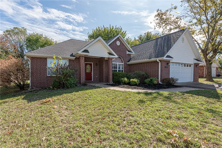 1714 N High Avenue, Fayetteville, AR 72704 - #2