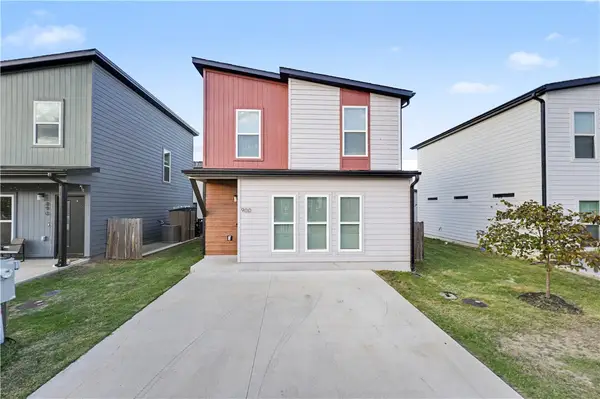 900 Massachusetts Avenue, Bentonville, AR 72713