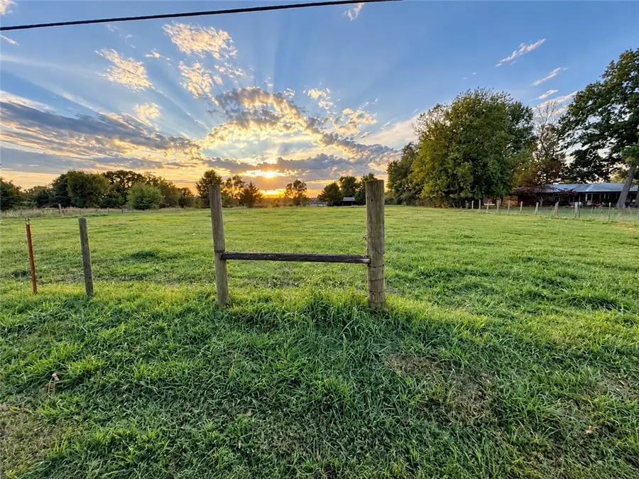 1.11 Acres E Lake View Road, Elm Springs, AR 72762 - #2