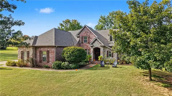 1446 Lafite Lane, Fayetteville, AR 72703