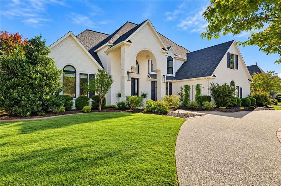11 S Sherwood Drive, Rogers, AR 72758 - #2