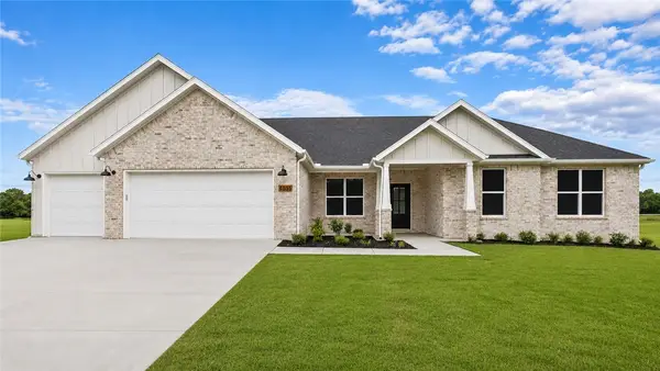 7498 Shady Ridge Avenue, Springdale, AR 72762
