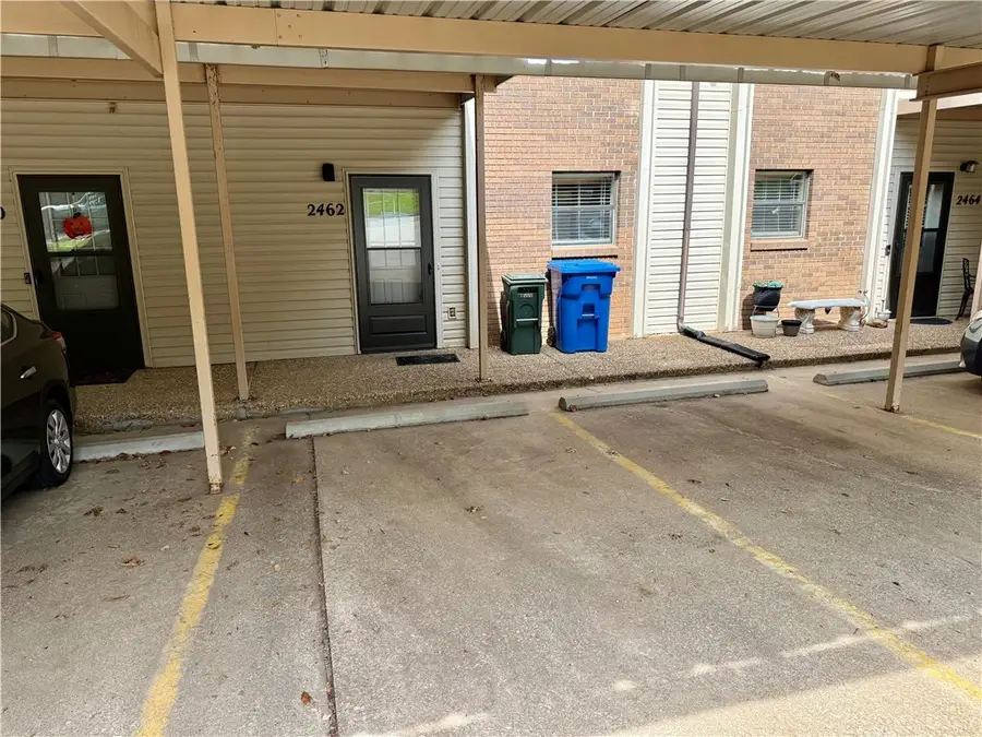 2462 E Kantz Lane, Fayetteville, AR 72703 - #2