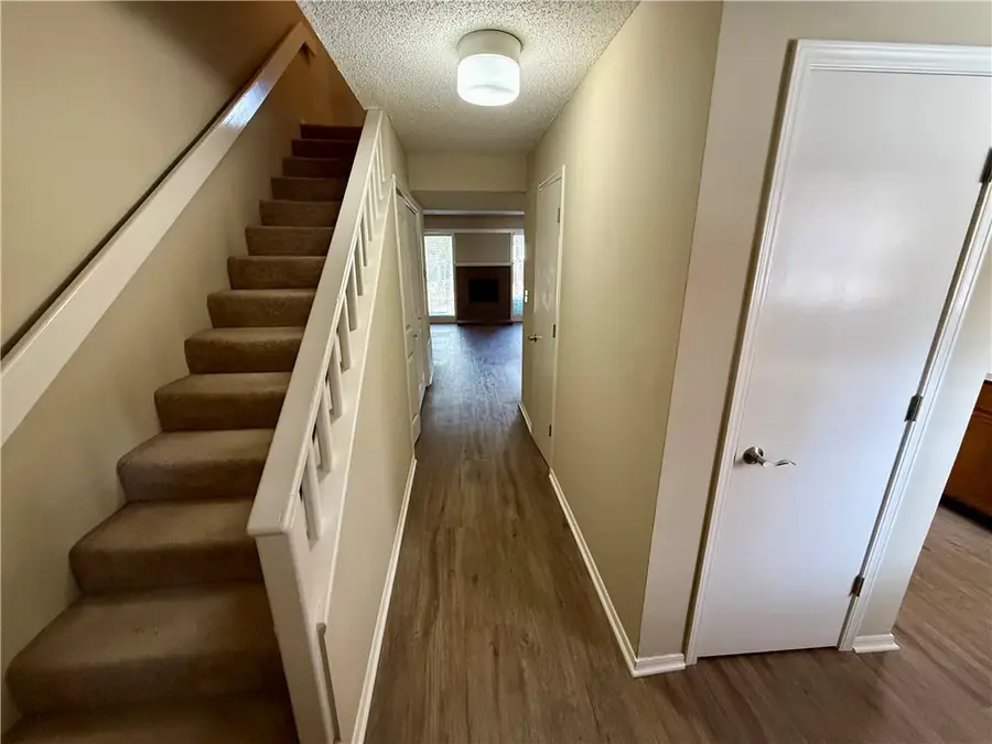 2462 E Kantz Lane, Fayetteville, AR 72703 - #3