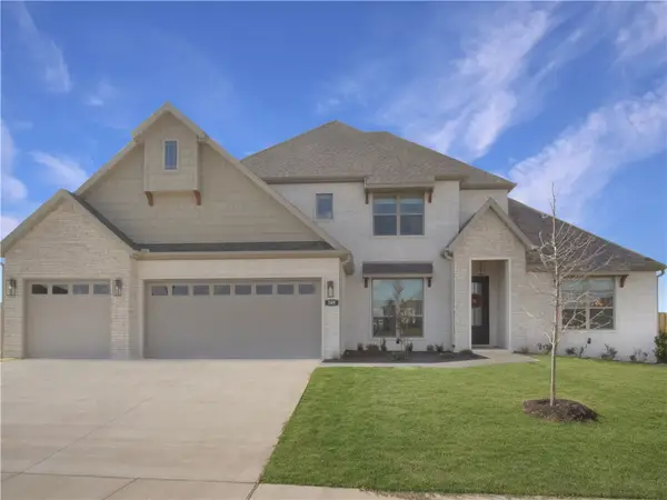 2097 S Magnificent Loop, Fayetteville, AR 72701