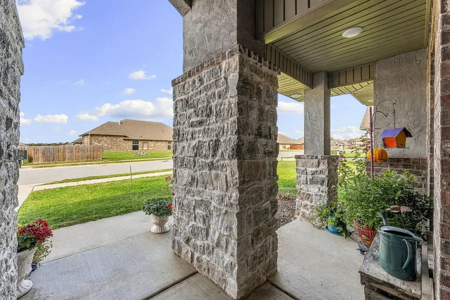 3560 Macintosh Way, Centerton, AR 72712 - #3