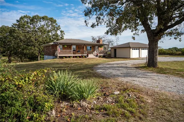 138 County Road 6411, Green Forest, AR 72638