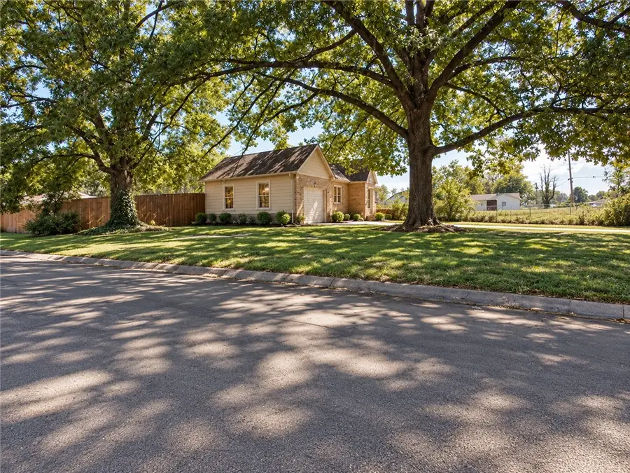 4314 N 6th Street, Fort Smith, AR 72904 - #2