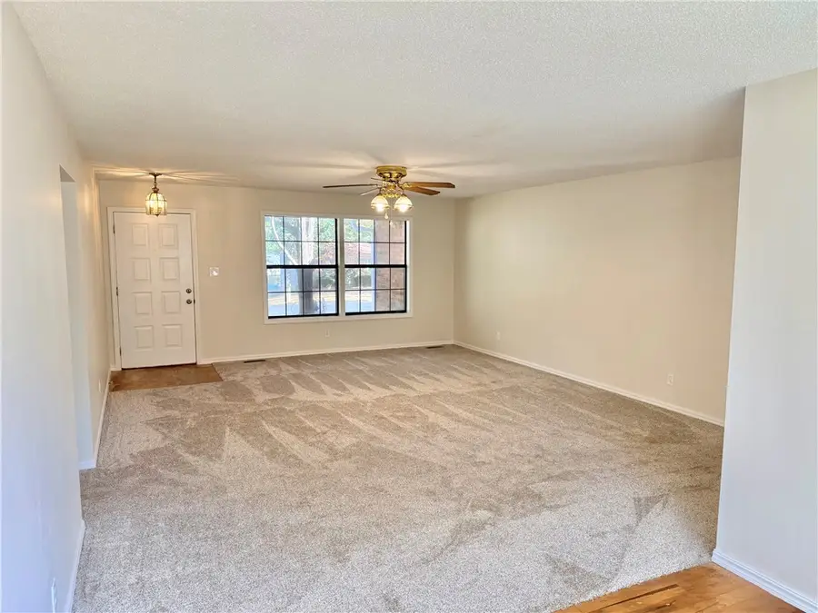 104 Glenview Street, Harrison, AR 72601 - #3