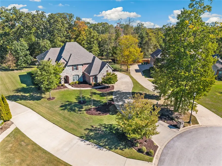 1484 Le Chesnay Drive, Centerton, AR 72719 - #2