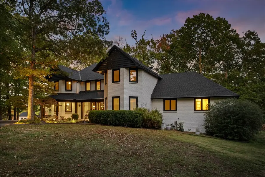 1205 E Hilltop Drive, Rogers, AR 72756 - #2