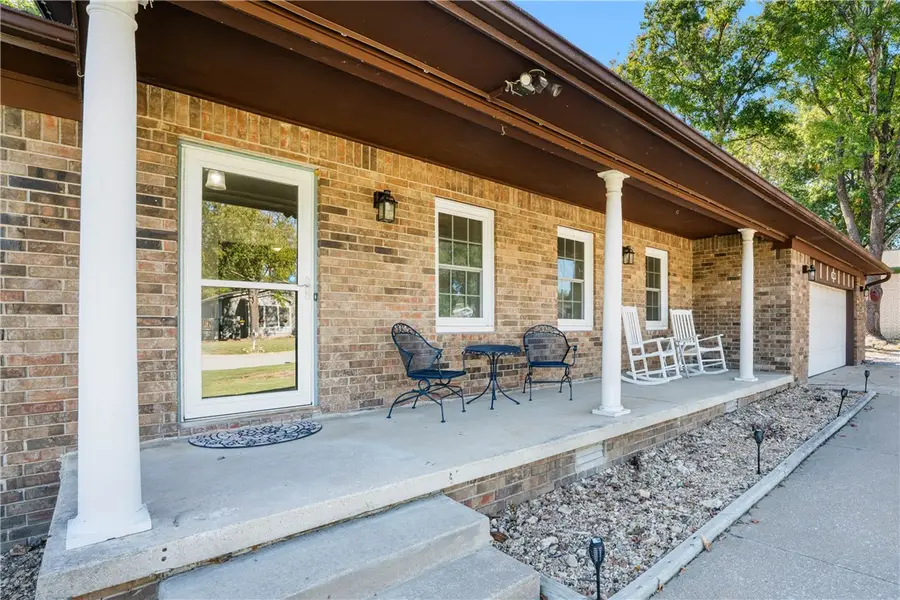 1310 W Twin Springs Street, Siloam Springs, AR 72761 - #2