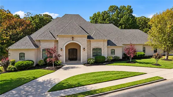 4786 Clear Creek Boulevard, Fayetteville, AR 72704