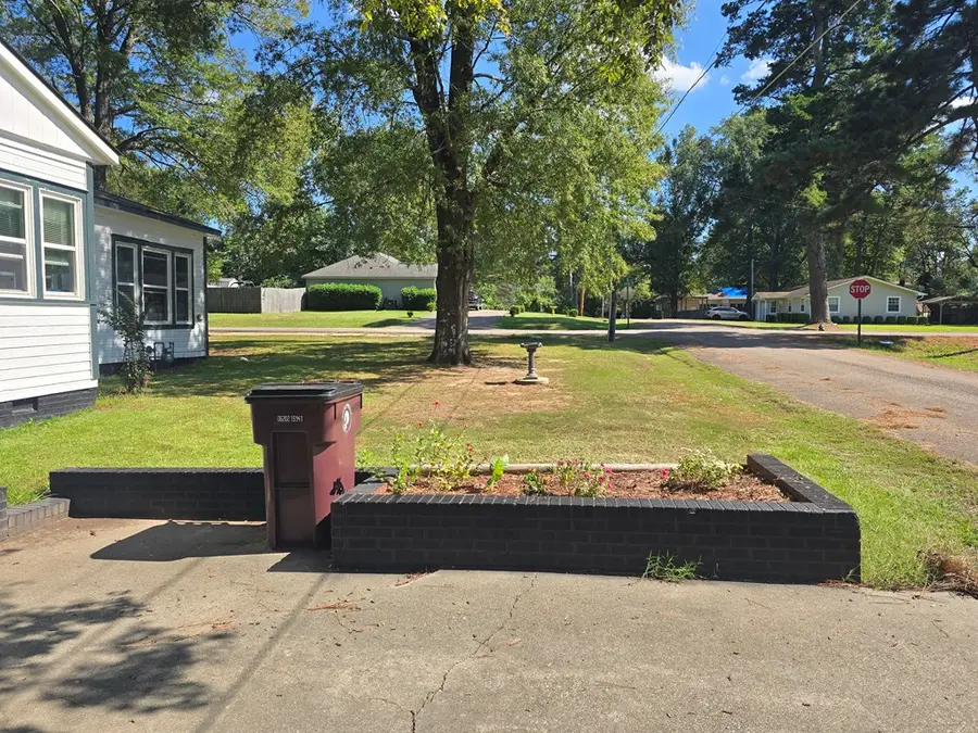 224 E 5th Street, Prescott, AR 71857 - Image #3