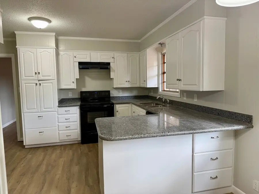 8 Lambeth Circle, Texarkana, TX 75503 - Image #3