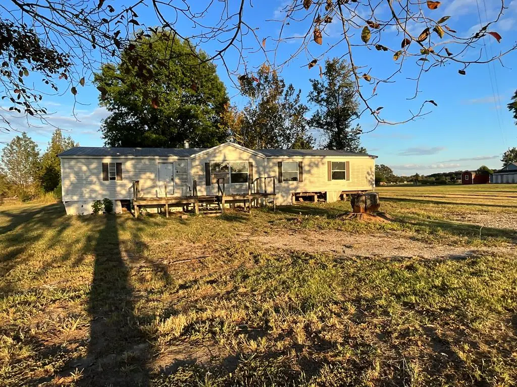 870 County Rd 4201, De Kalb, TX 75559 - Image #1