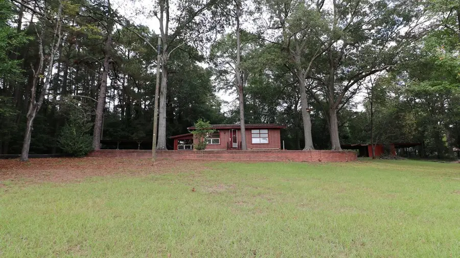 708 Walnut St, Atlanta, TX 75551 - Image #2