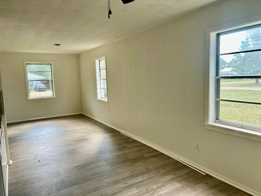 707 Oliver St, Atlanta, TX 75551 - Image #3