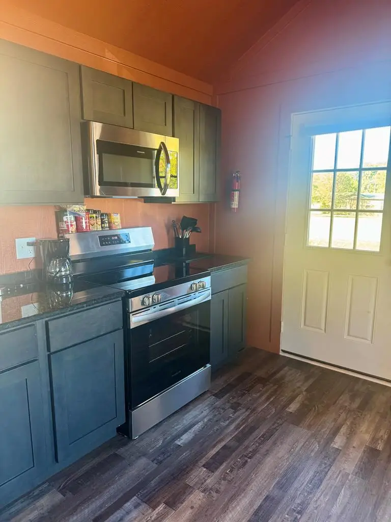 880 Presley, Hooks, TX 75561 - Image #2