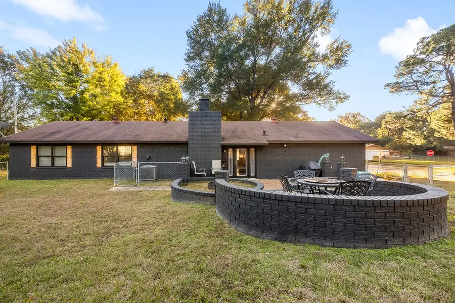 204 Arroyo Dr, Texarkana, TX 75503 - Image #3