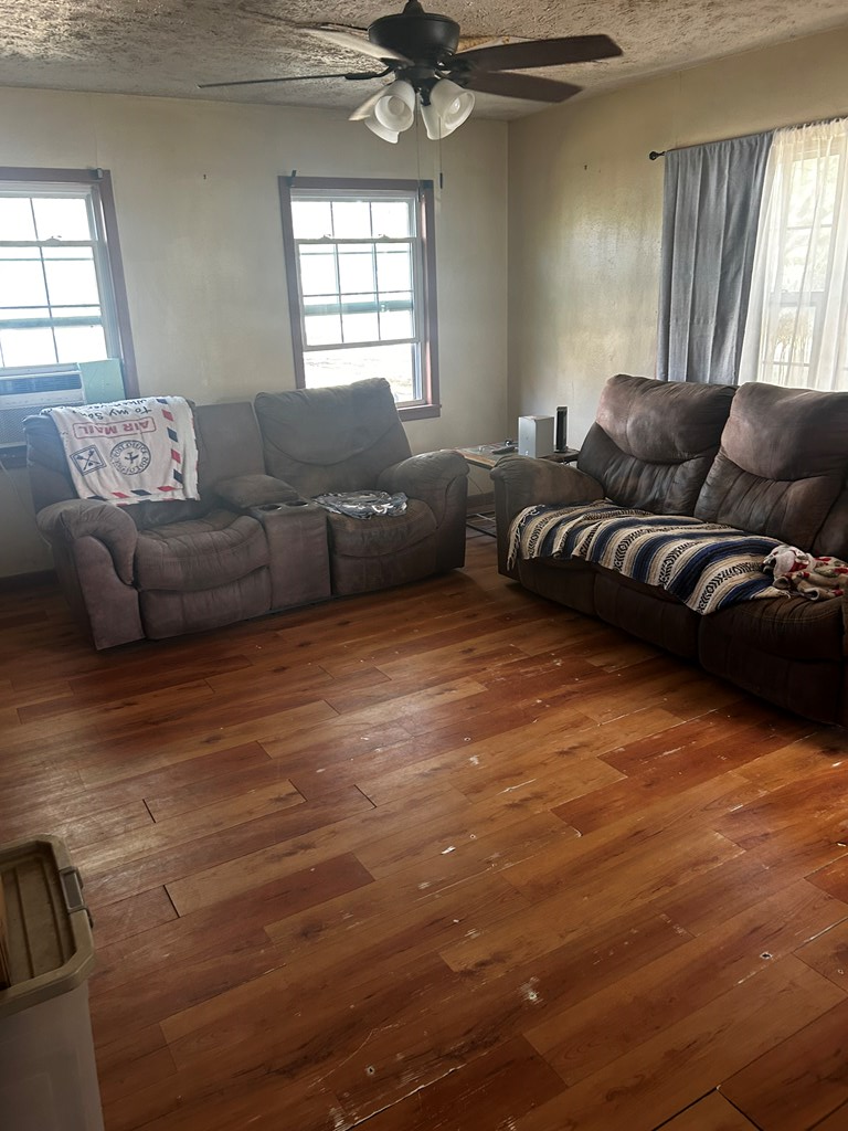 109 E 7th Street, Hooks, TX 75561 - Image #3