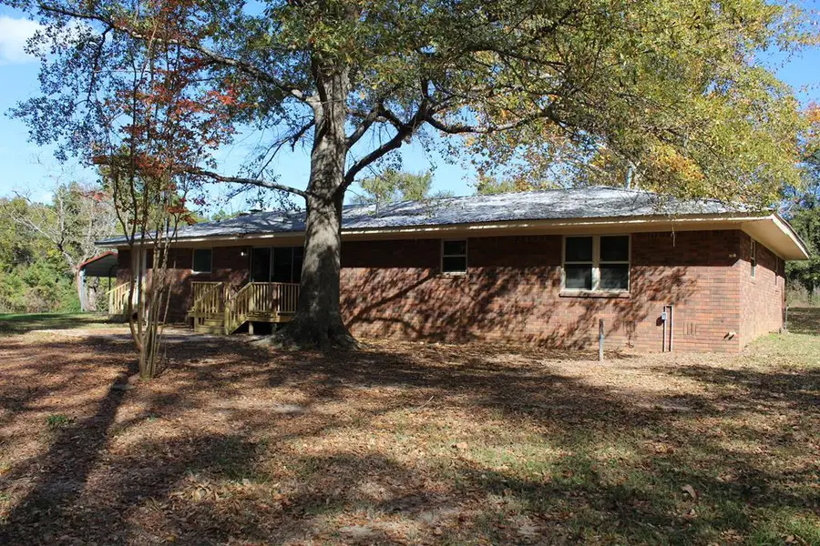 711 W Lanark, Queen City, TX 75572 - Image #2