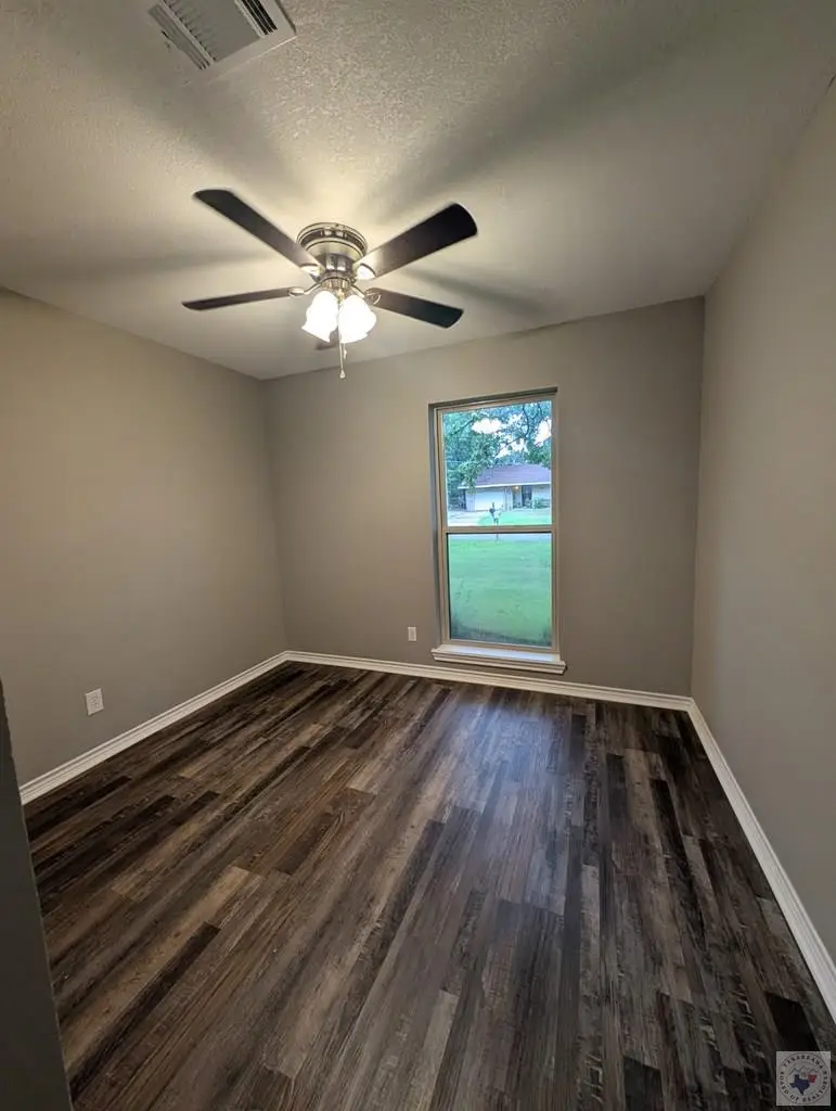 2010 E 47th, Texarkana, AR 71854 - Image #3