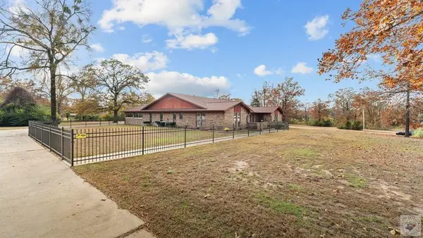 4808 Country Rd, Texarkana, AR 71854