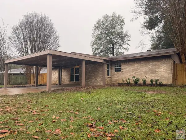 112 Myrtle Dr, New Boston, TX 75570