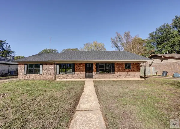 813 Elaine, Wake Village, TX 75501