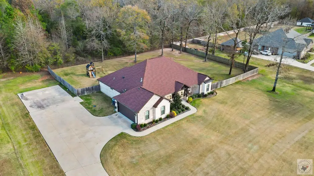 24 W Oak Haven, Texarkana, TX 75501 - Image #1