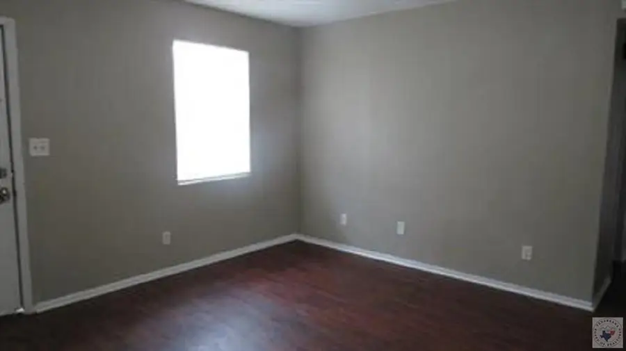 1301 Pine St, Texarkana, TX 75501 - Image #2