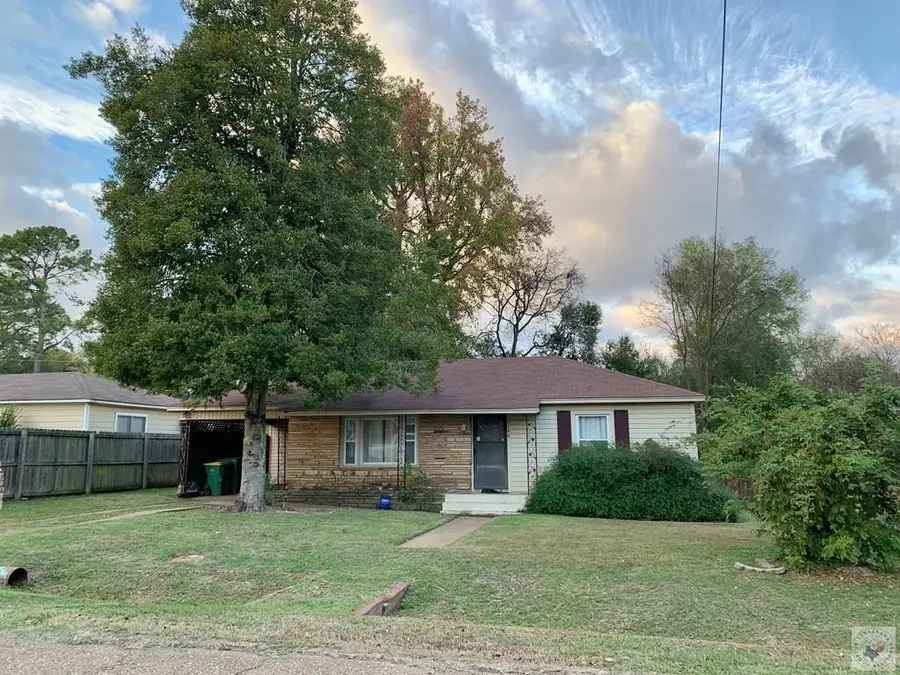 3106 Meadow Dr, Texarkana, TX 75501 - Image #2