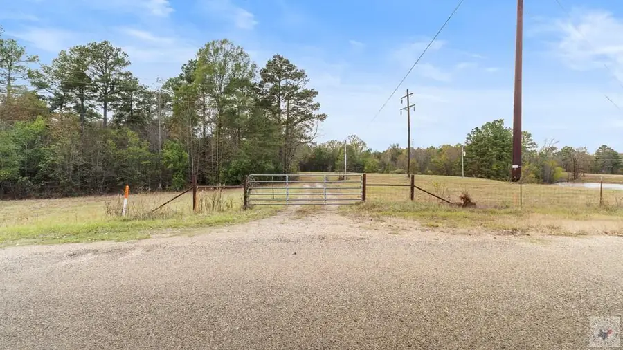6045 NE Joey Lane, Texarkana, AR 71854 - Image #2