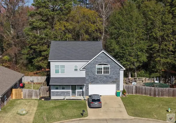 915 Vicki Lane, Texarkana, AR 71854