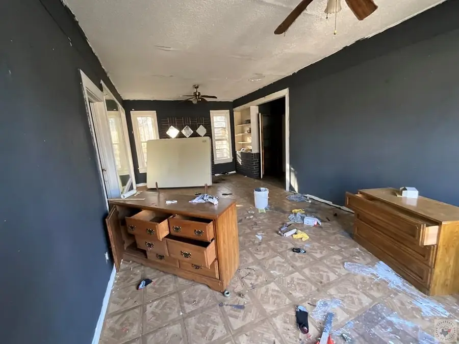 2221 E 11th, Texarkana, AR 71854 - Image #3