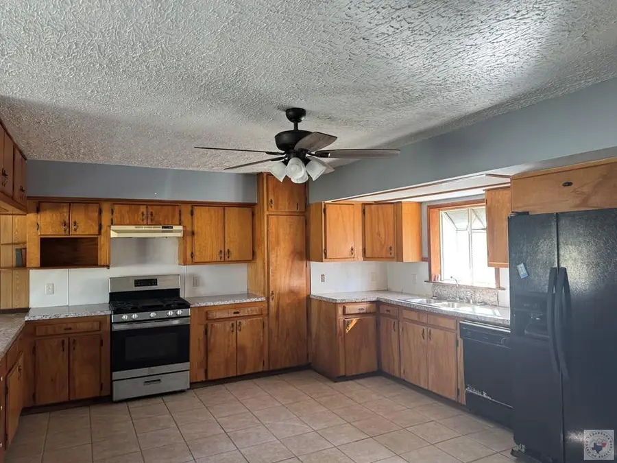 87 Mc 98 Pr 1079, Fouke, AR 71837 - Image #3